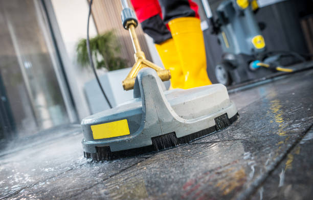Best Deck Cleaning Services  in De Queen, AR