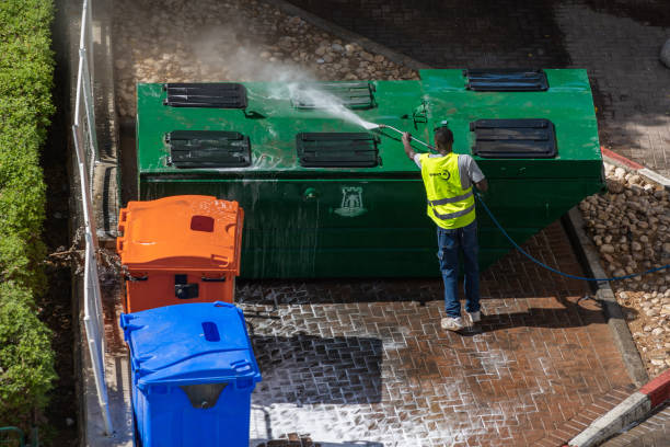 Best Roof Power Washing Services  in De Queen, AR
